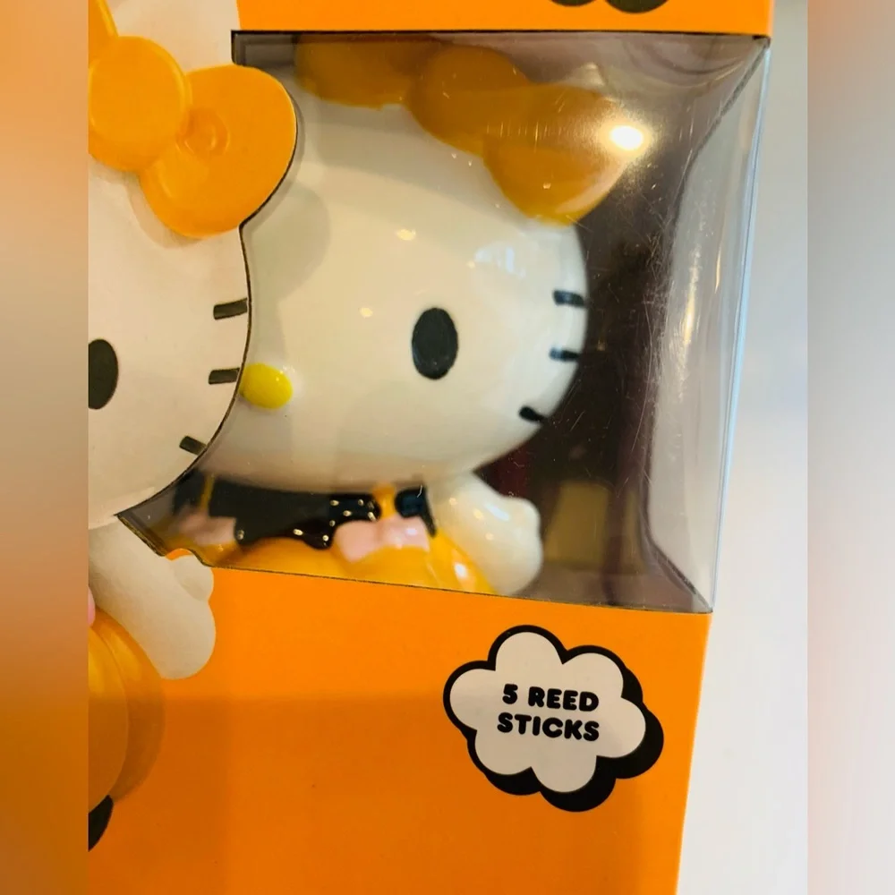 Hello Kitty Halloween Pumpkin Reed Diffuser Vanilla Scented NEW